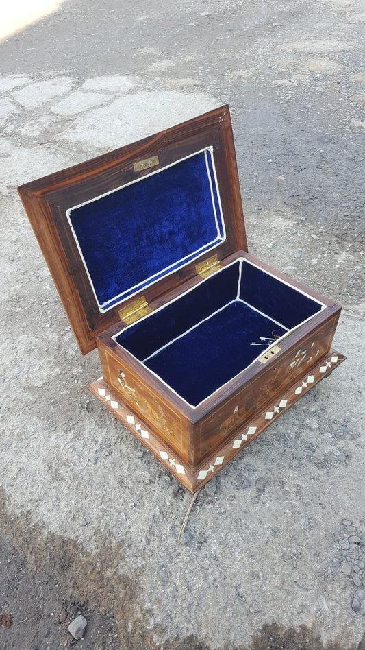 Inlaid Bone Rosewood Casket