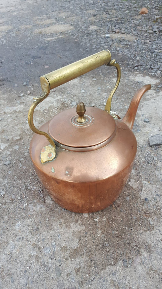 Copper Kettle with Brass Handle